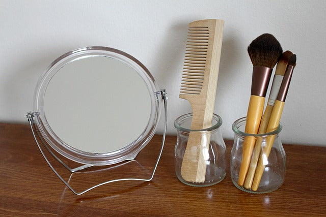 Maquillage Zéro Déchet : Quelles Alternatives ?
