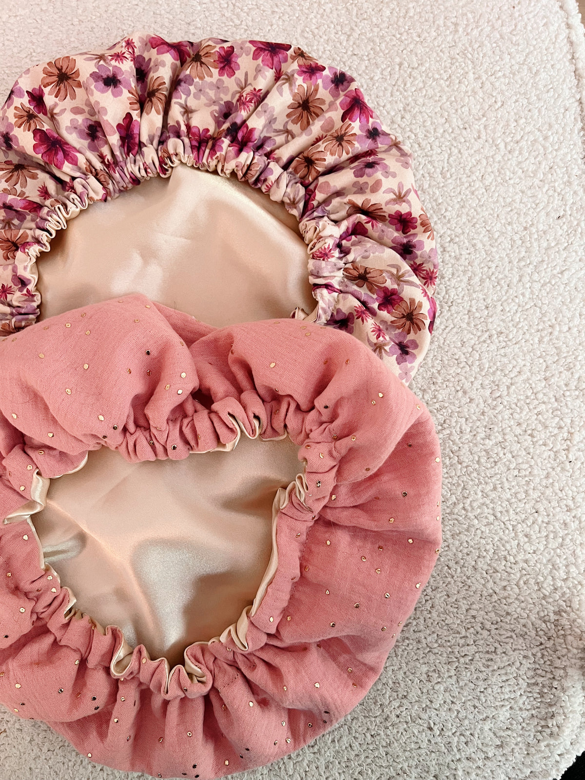 Bonnet de soin en satin