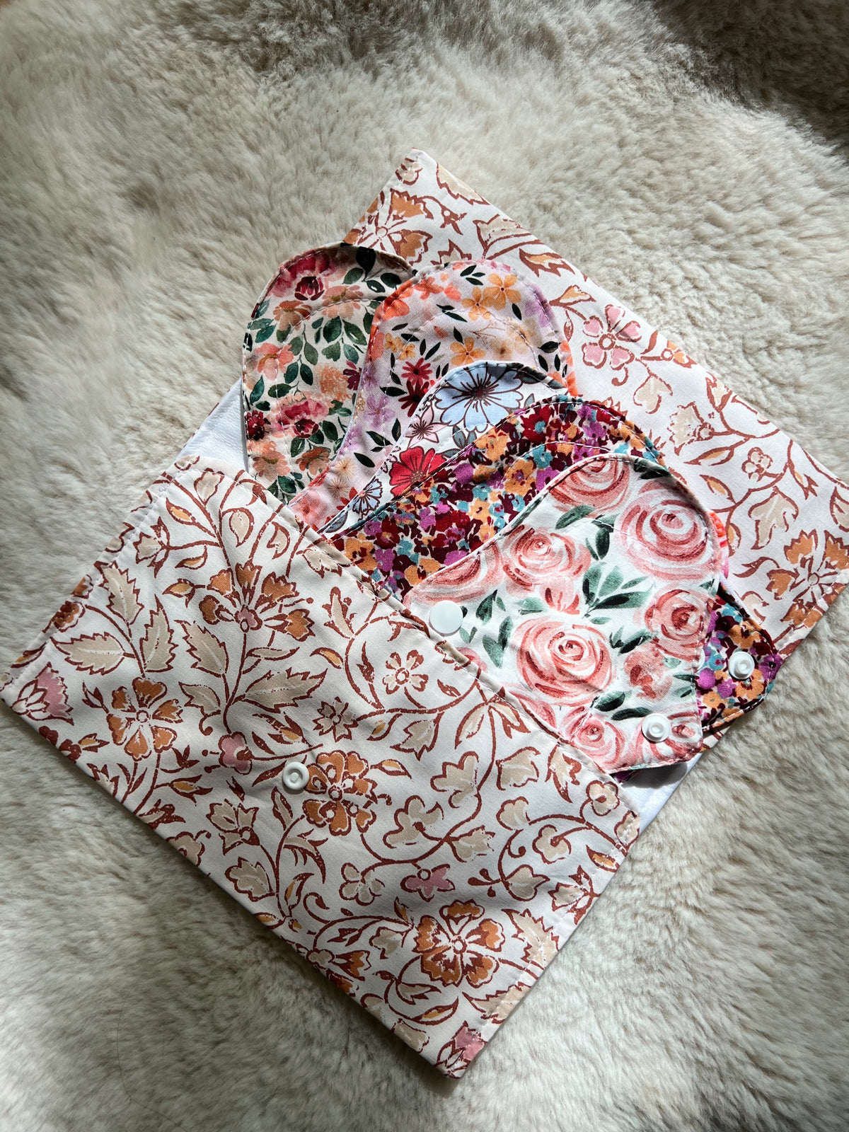 Pochette à culottes menstruelles/serviettes hygiéniques lavables