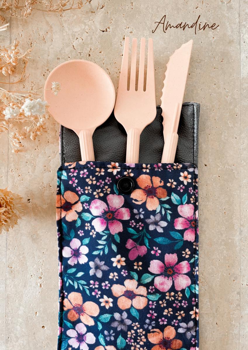 Etui imperméable pour brosse à dent et dentifrice / pochette à couvert - Amandine