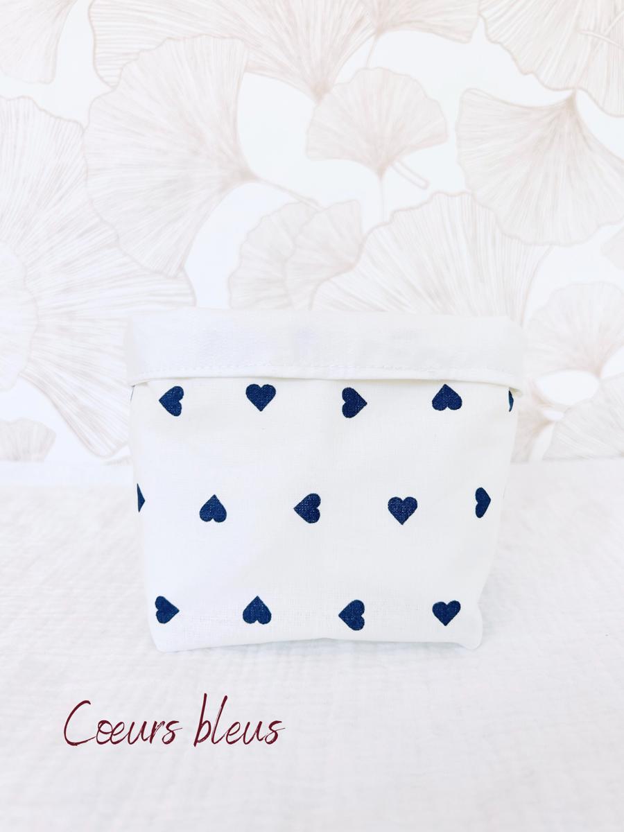 Petite panière en tissu - Coeurs bleus