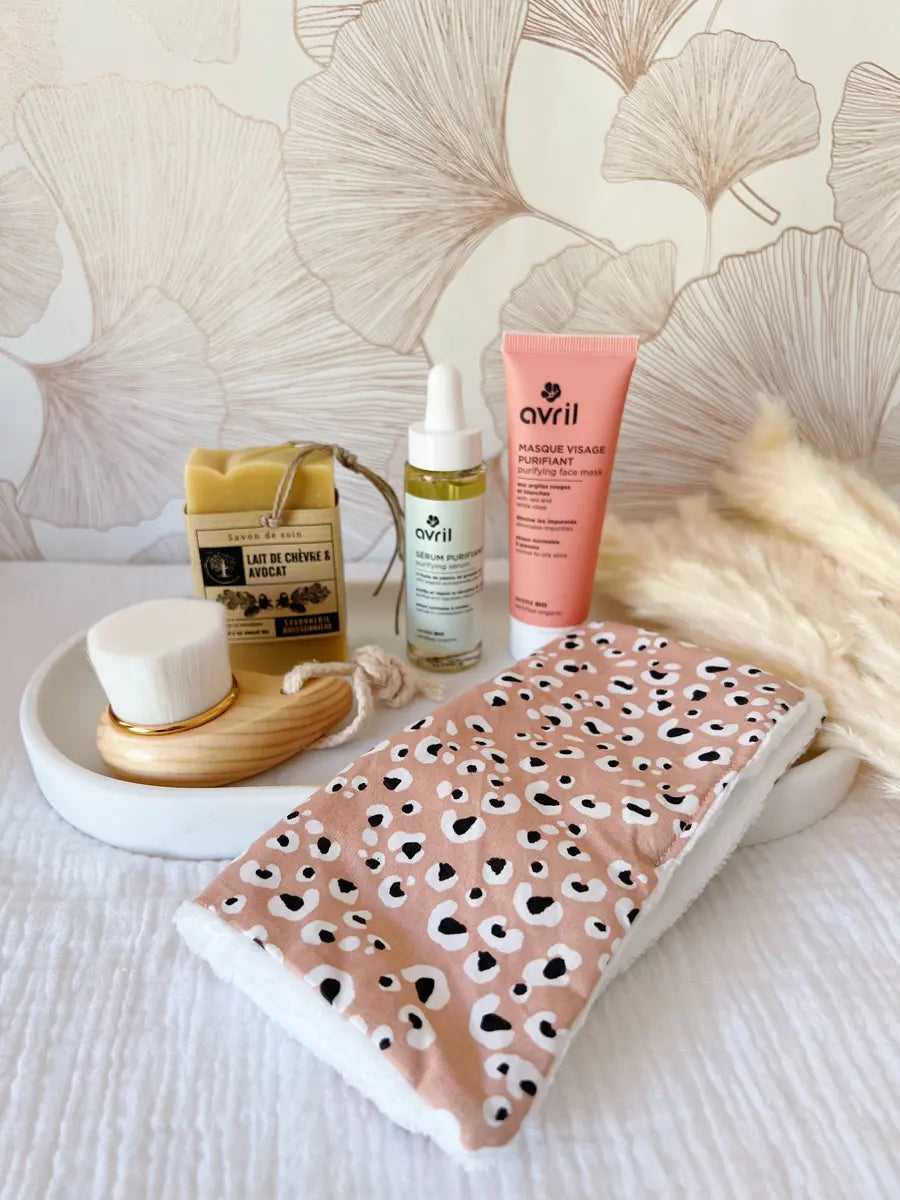 Routine/coffret spécial acné - Mini serviette Leo