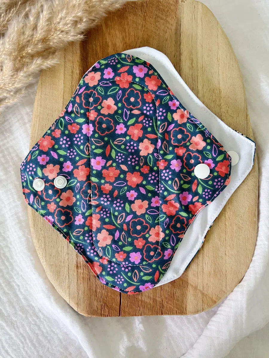 Serviette lavable flux MOYEN – Serviette hygiénique de jour - Nicole