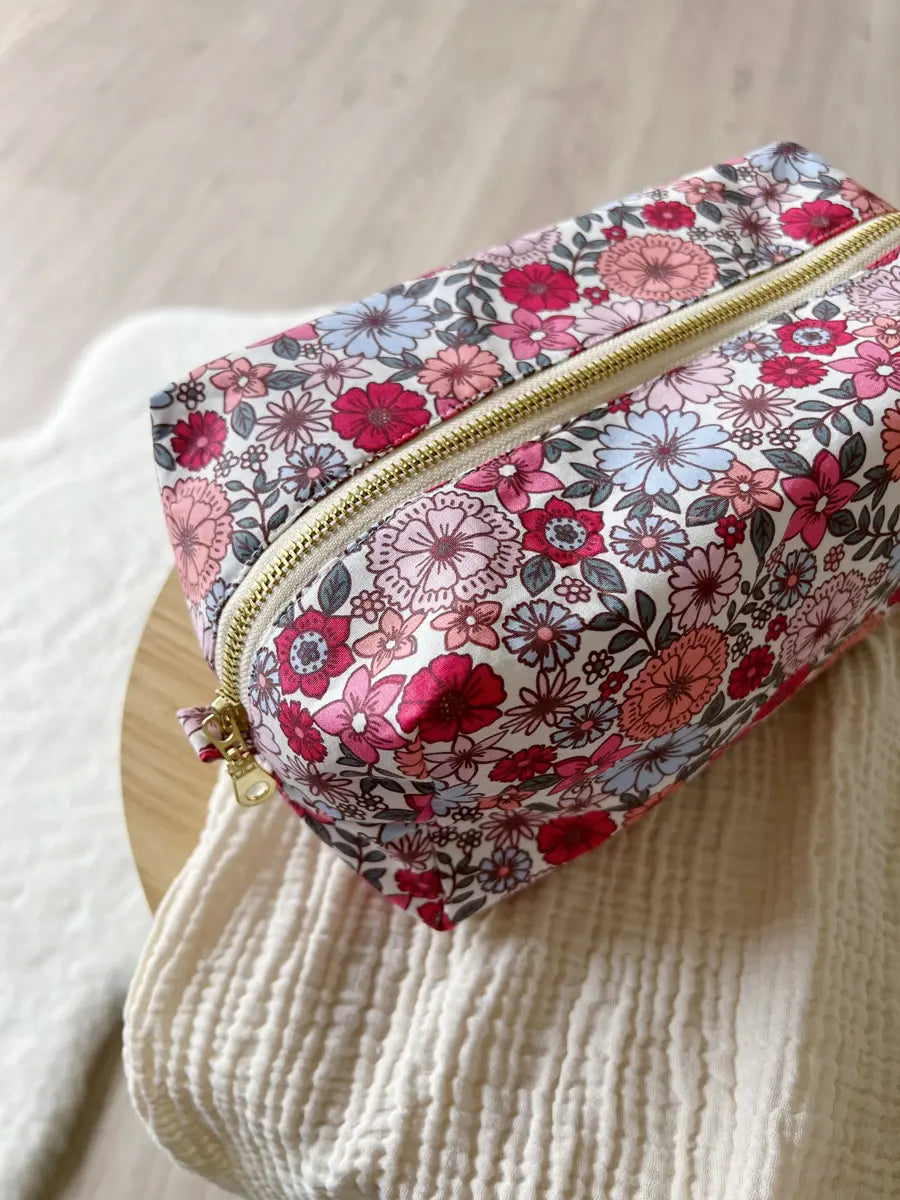 Trousse de toilette (intérieur imperméable) - Brigitte