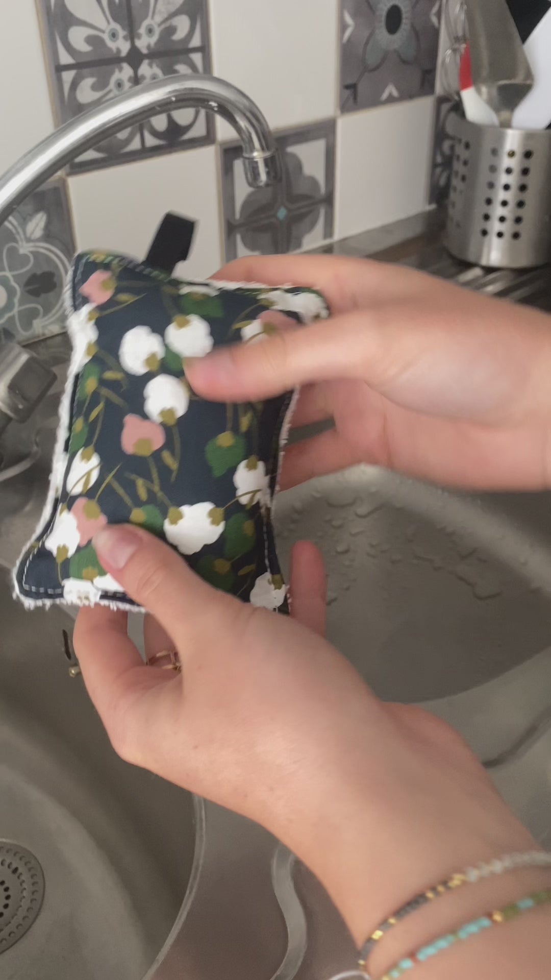Éponge lavable et réutilisable en tissu